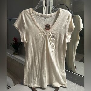 Brand New SO Women's Short Sleeve Ruched V-neck Off White 100% CottonTee Jr XL